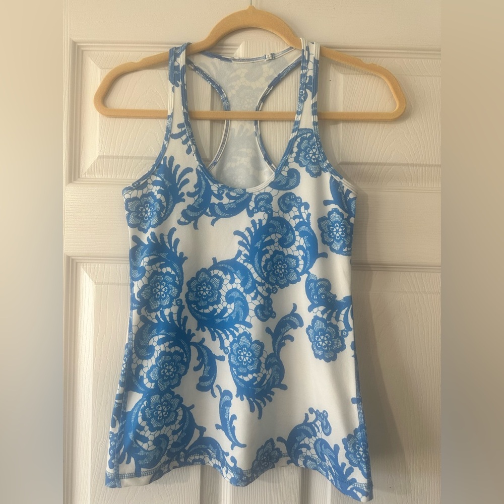🍋 Lululemon Cool Rqcerback Tank Top Size 4